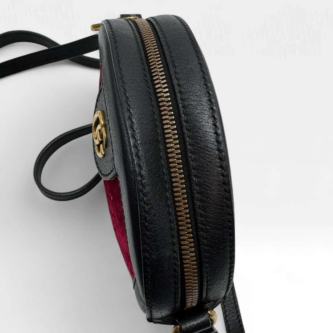 Gucci Marmont Velvet shoulder bag