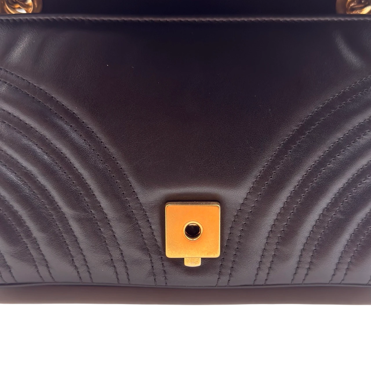 Gucci Umhängetasche Marmont medium