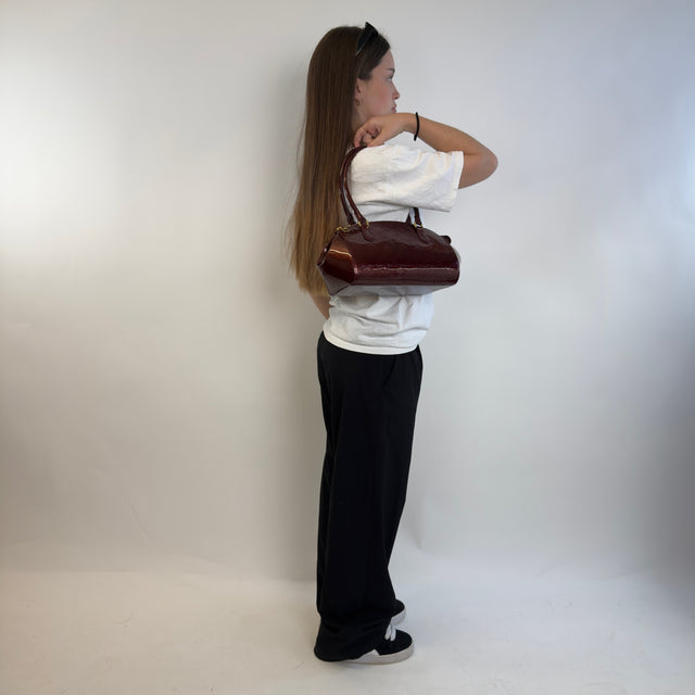 Louis Vuitton handbag Sherwood in vernis red
