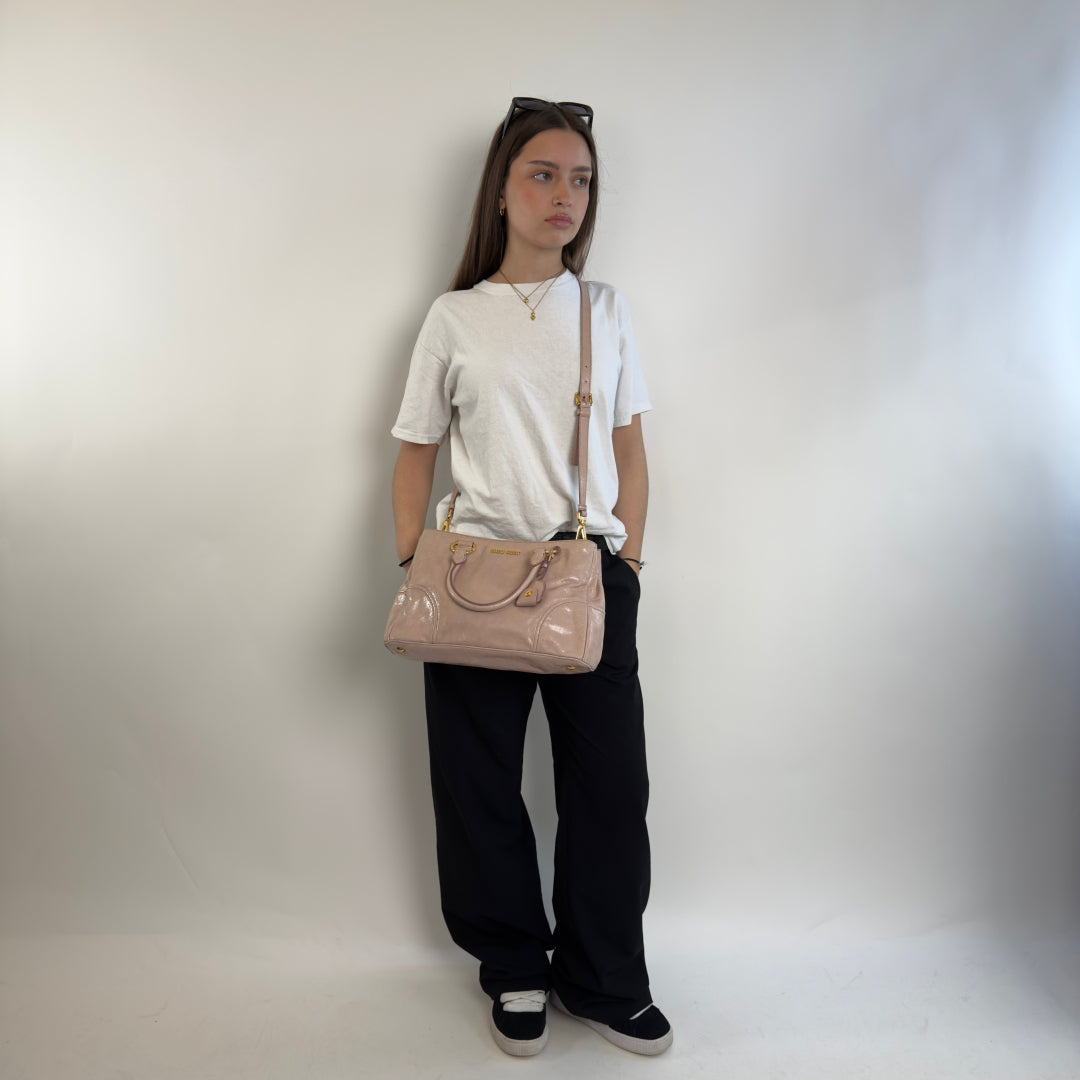 Miu Miu Handtasche Vitello Shine rosa