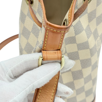 Schultertasche Sac Noé BB Damier Azur