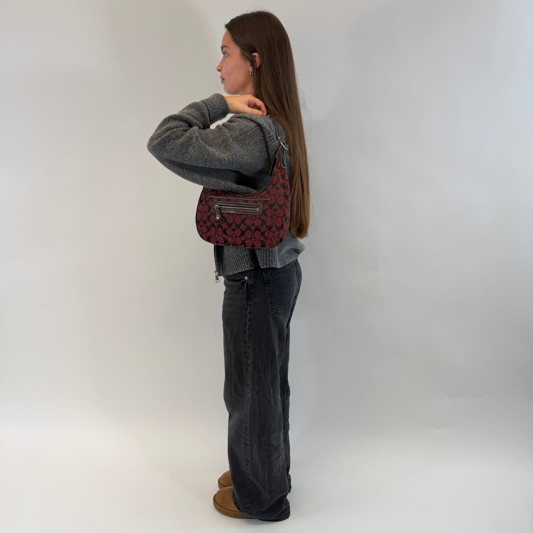 Schultertasche Hobo Signature