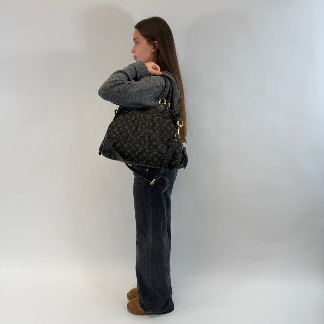 Neo Cabby MM Denim handbag