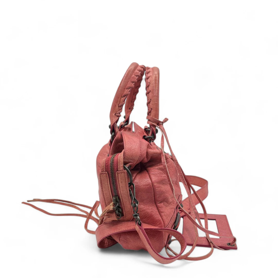 Balenciaga handbag The Frist City Bag with shoulder strap made of leather in pink
