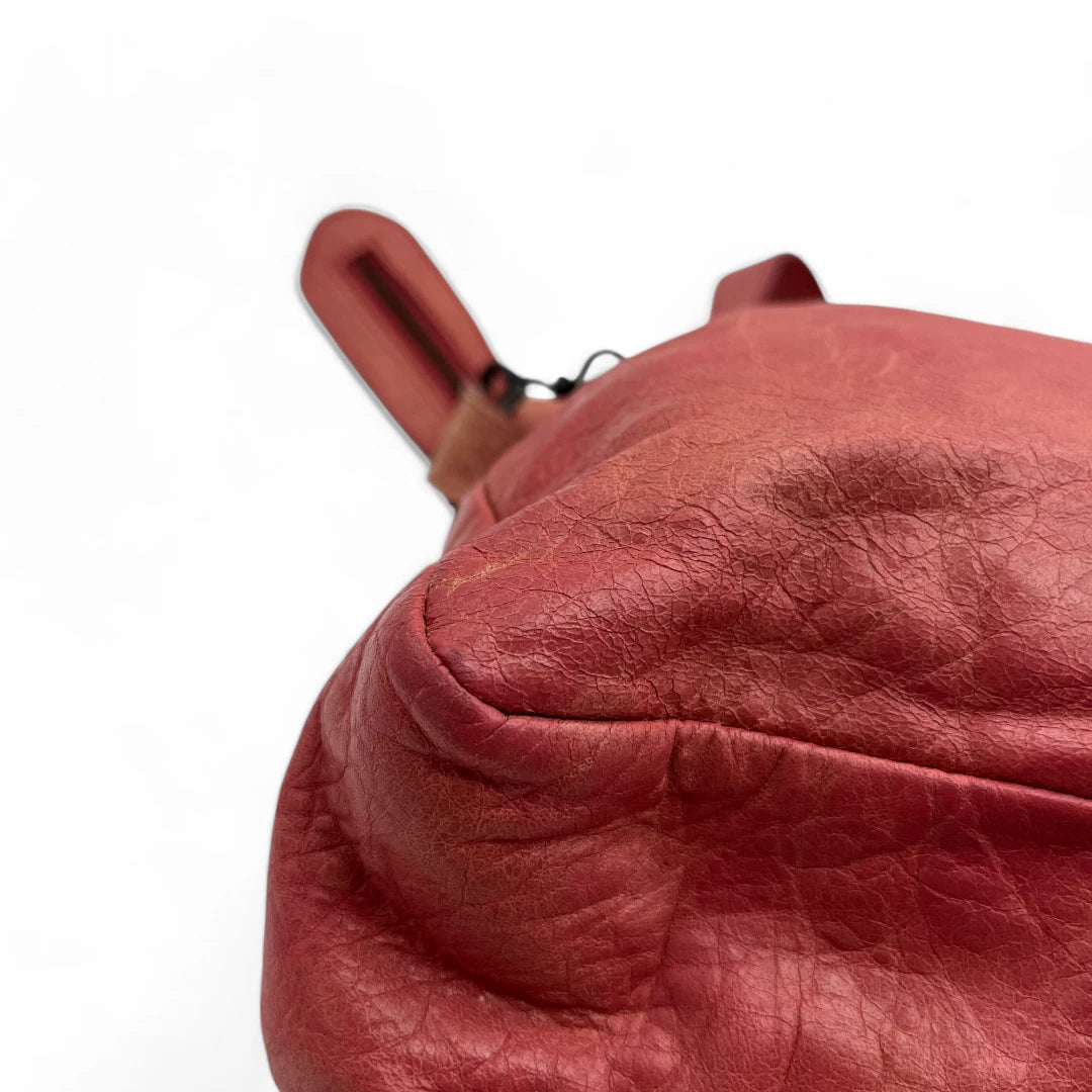 Balenciaga handbag The Frist City Bag with shoulder strap made of leather in pink
