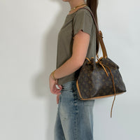 Louis Vuitton Schultertasche Sac Noé petit