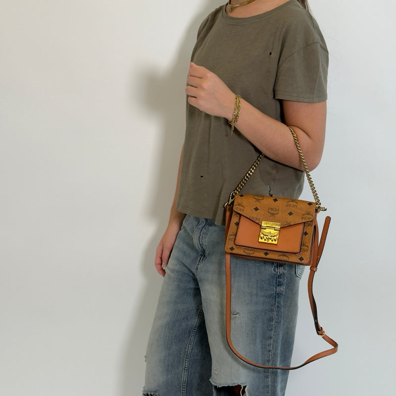 MCM Umhängetasche Patricia