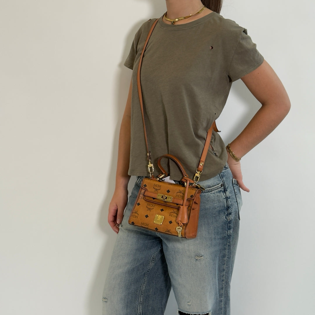 MCM Handtasche Kelly Style