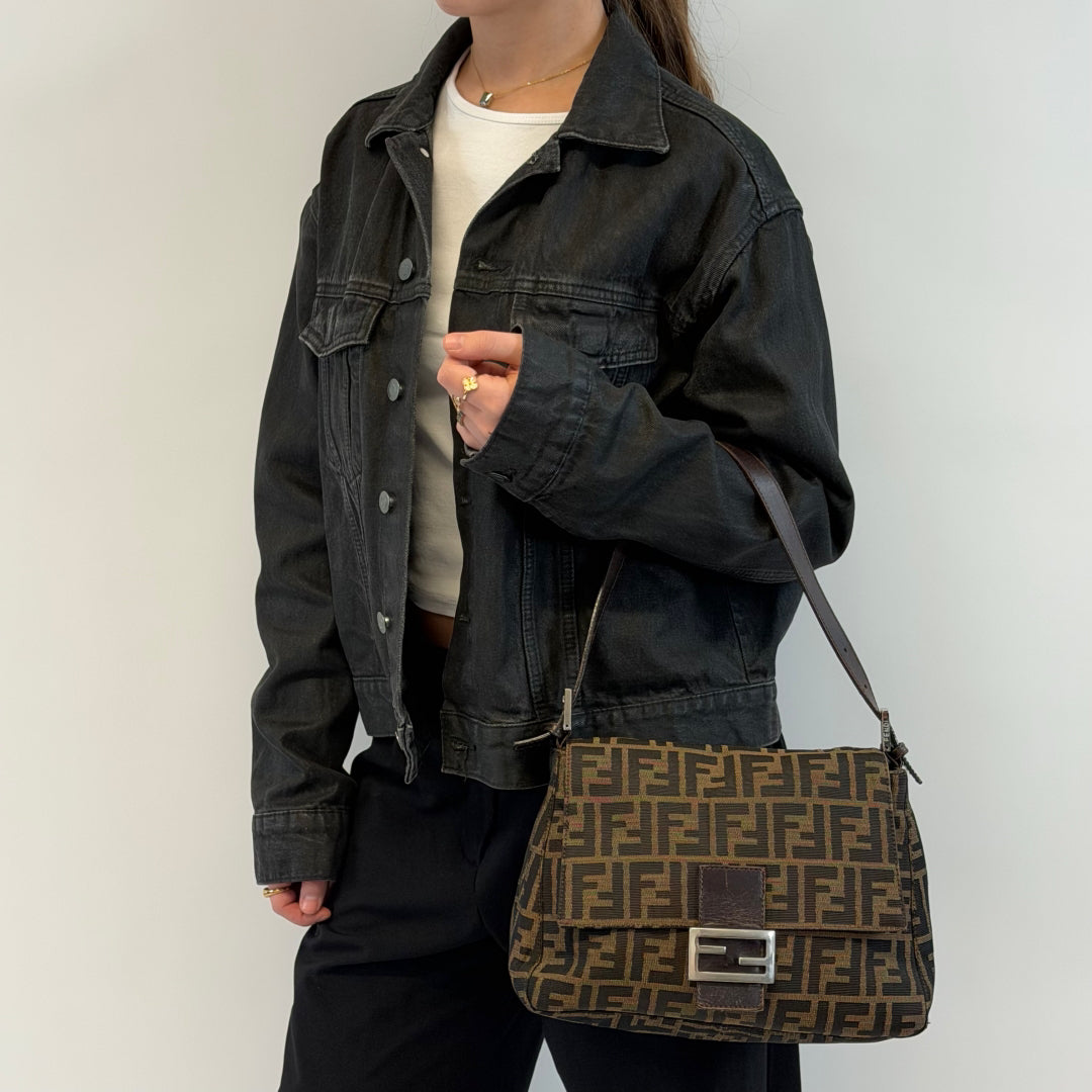 Fendi Schultertasche Mamma Baguette