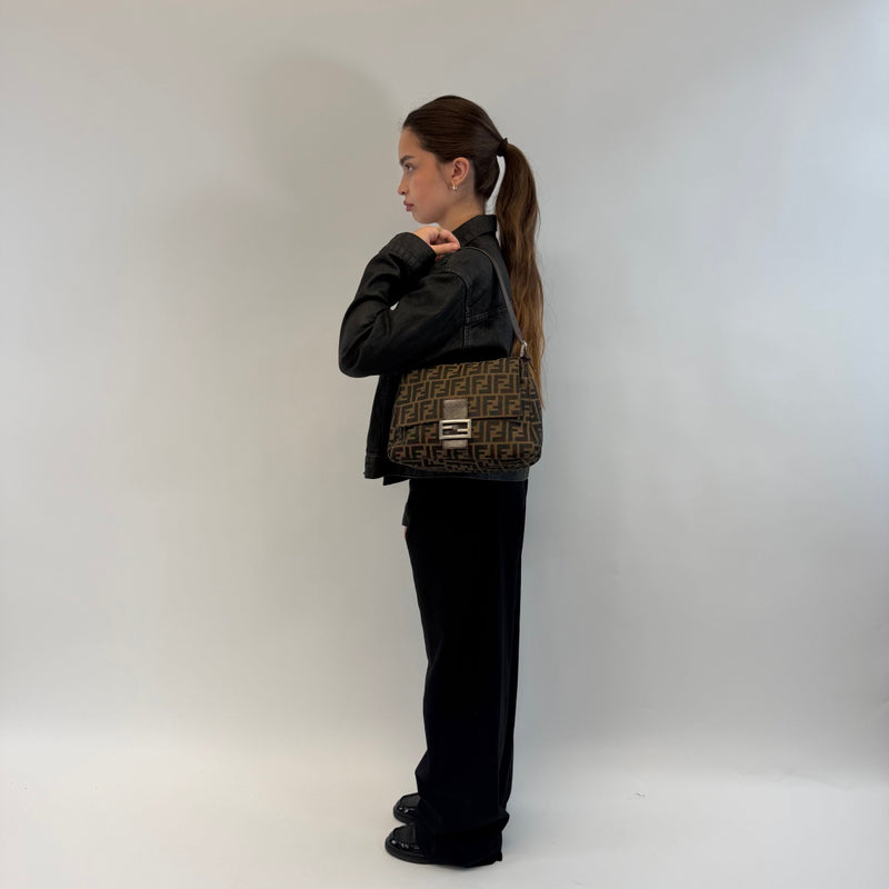 Fendi Mamma Baguette Shoulder Bag