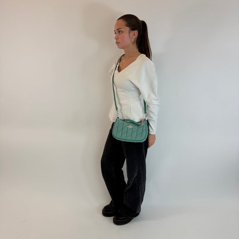 Sac bandoulière en forme de baguette