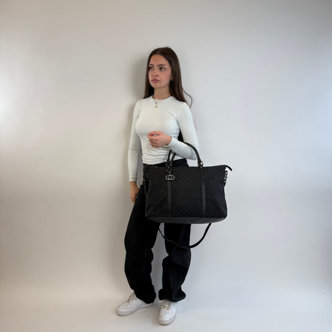 Gucci Handtasche schwarz