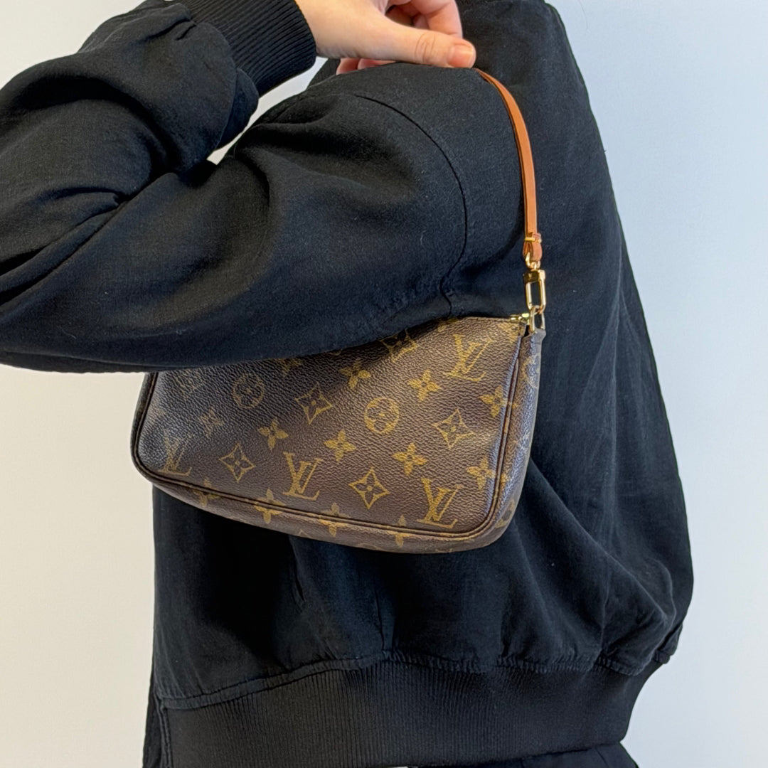 Louis Vuitton Pochette Accessoires