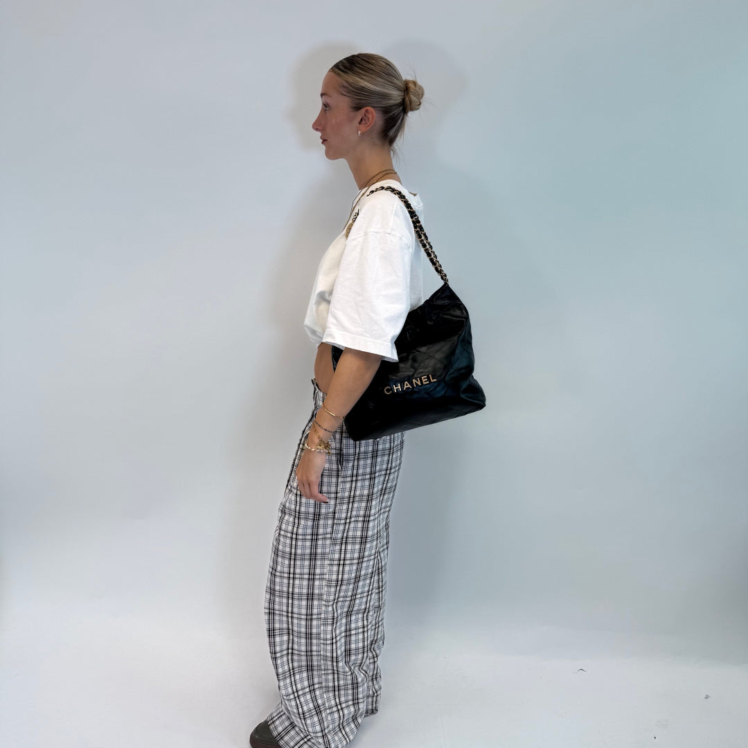 Chanel Shopper 22 Quilted