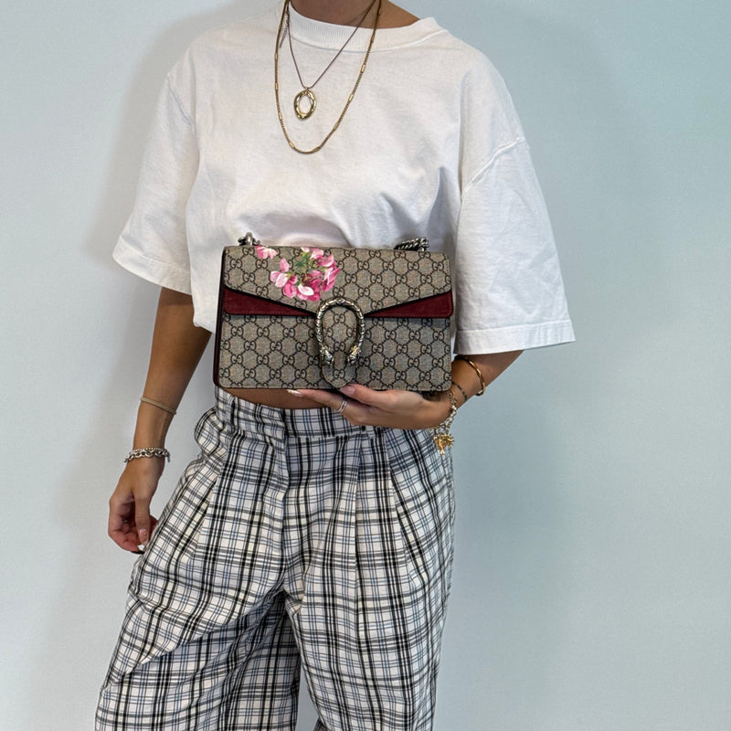 Gucci Umhängetasche Dionysus medium Floral