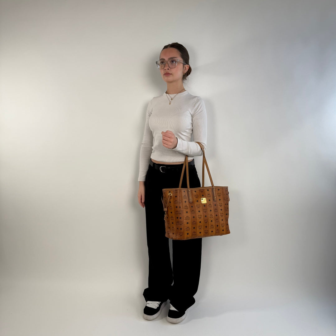 MCM handbag Liz Shopper with pochette made of Visetos brown