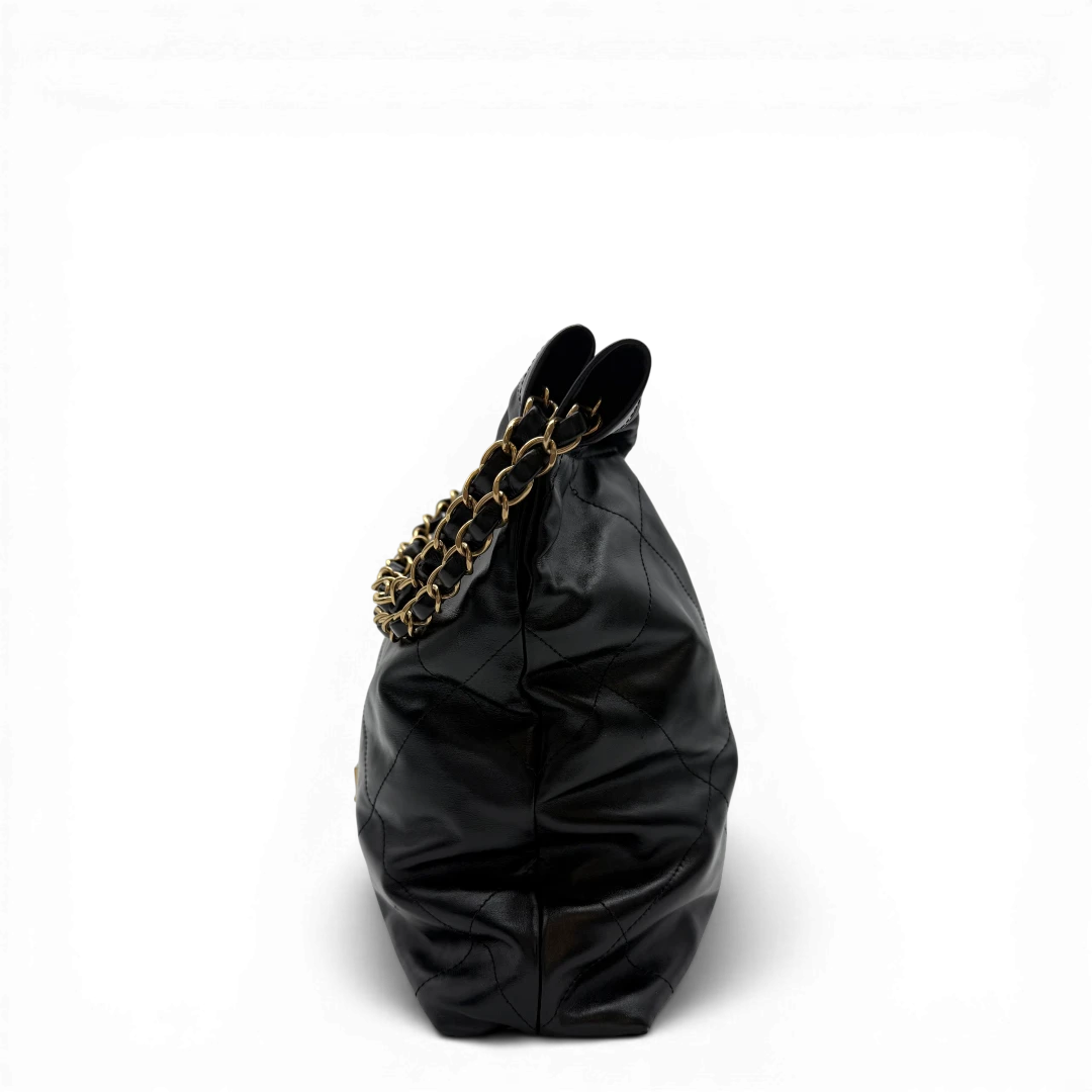 Chanel Shopper 22 Quilted