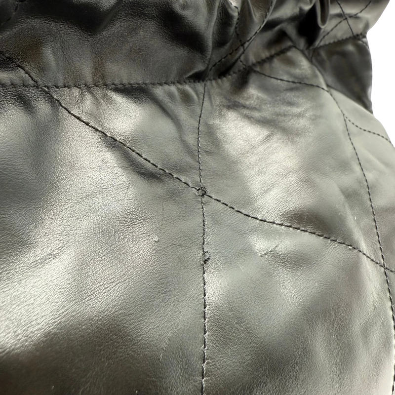 Chanel Shopper 22 Quilted