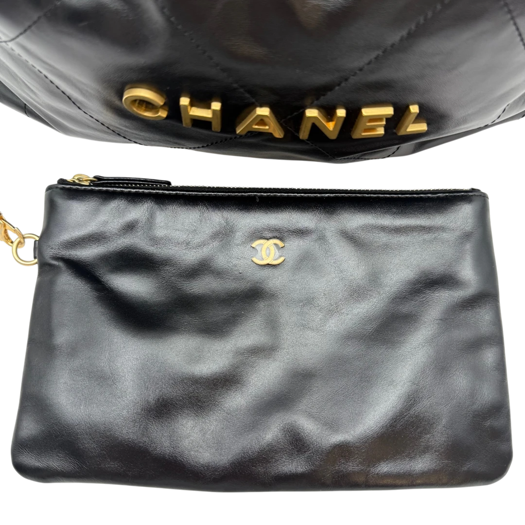 Chanel Shopper 22 Quilted