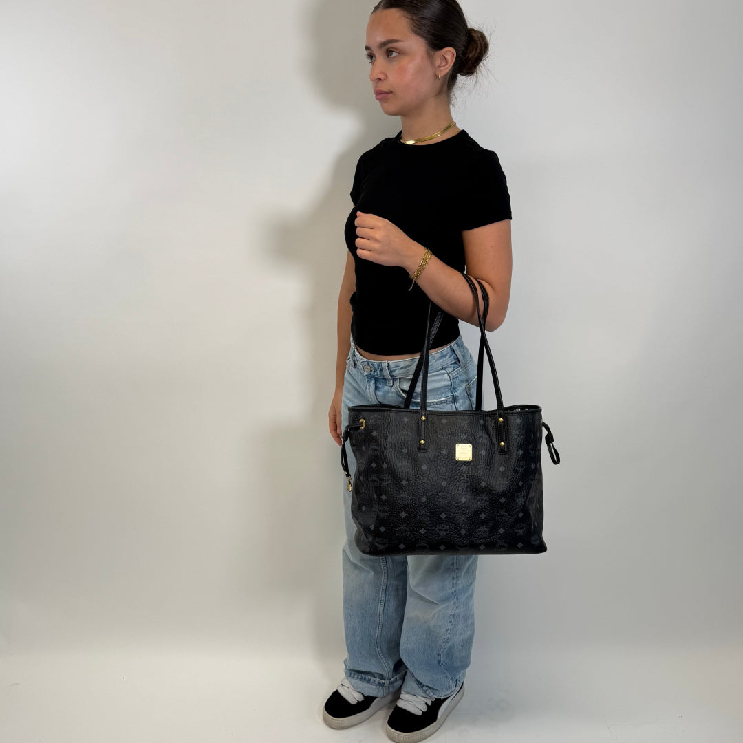 MCM Shopper Liz mit Pochette