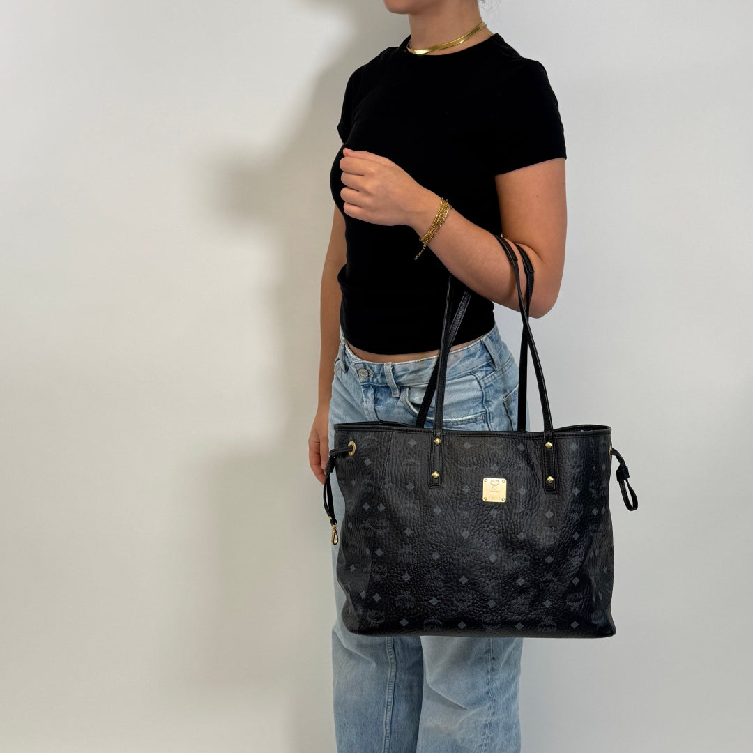 MCM Shopper Liz mit Pochette