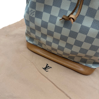 Louis Vuitton Schultertasche Sac Noé BB Damier Azur weiß – mit Staubbeutel