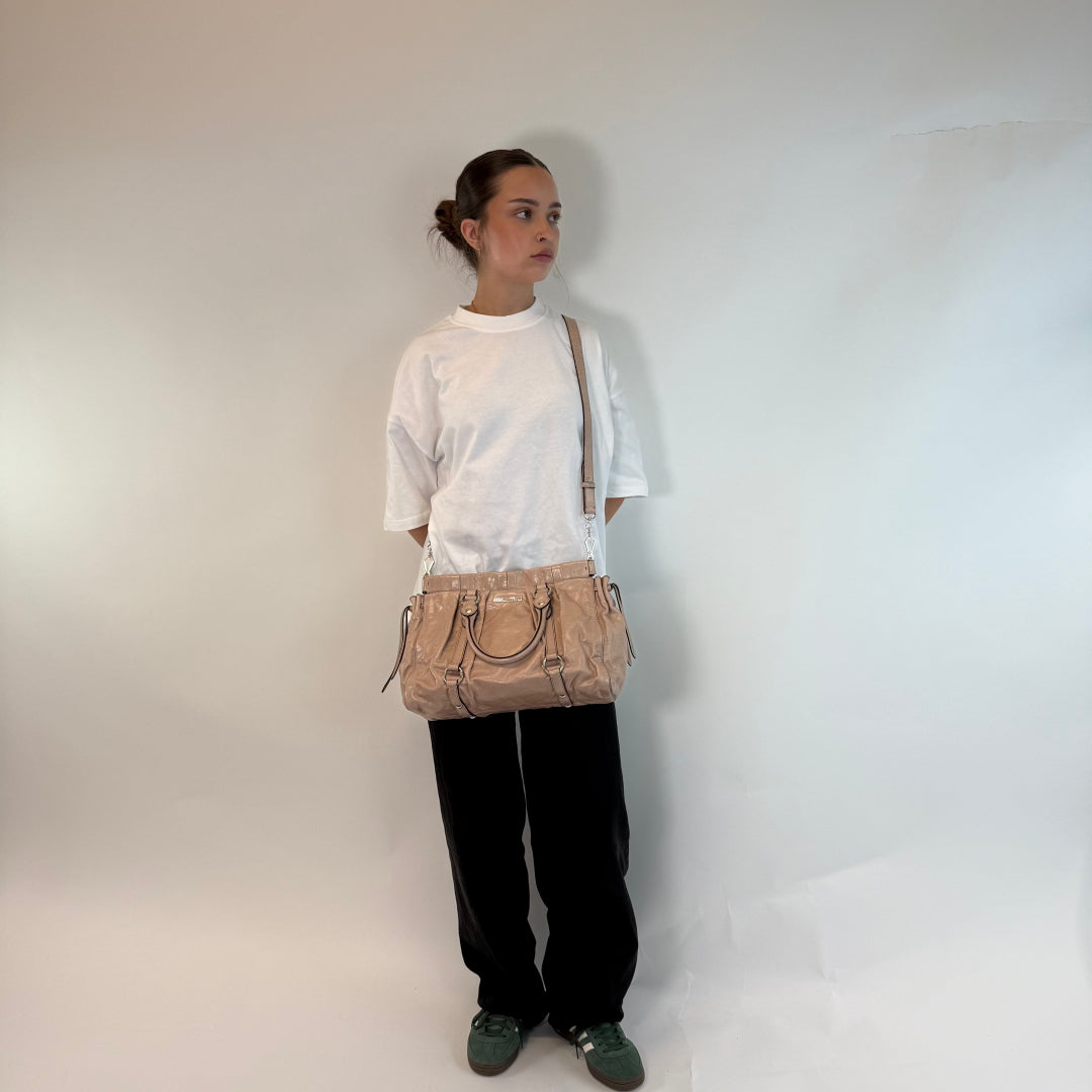 Miu Miu Handtasche Vitello Lux