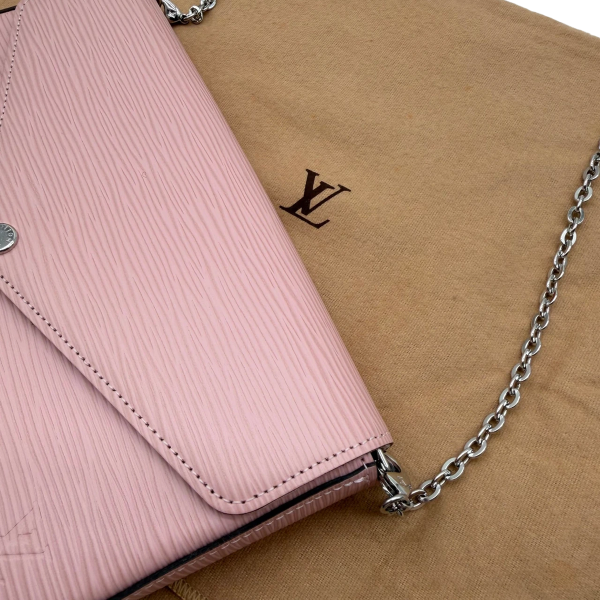 Louis Vuitton Umhängetasche Felice Multi Pochette Epi rosa – mit Staubbeutel