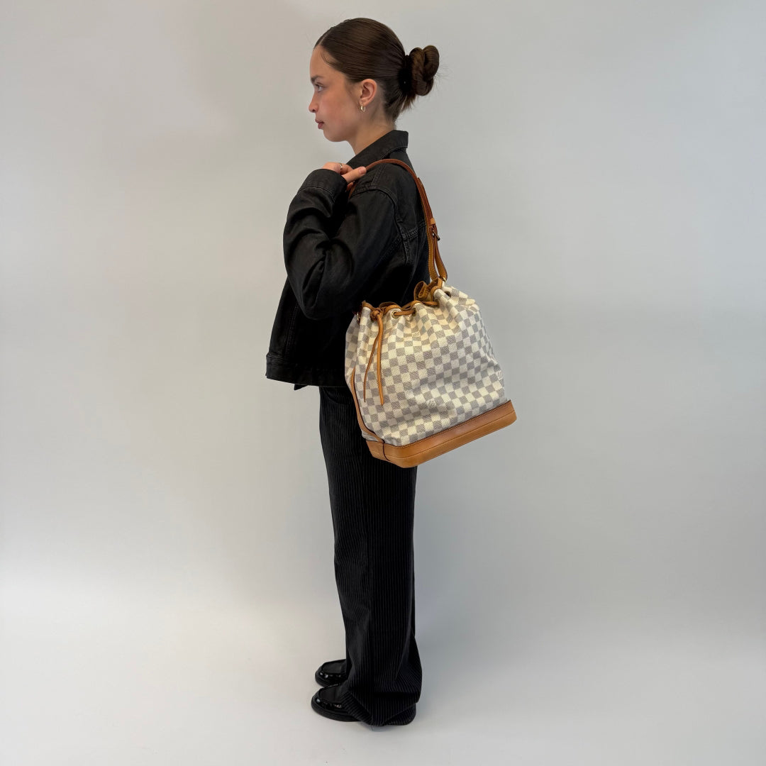 Schultertasche Sac Noé Grande Damier Azur