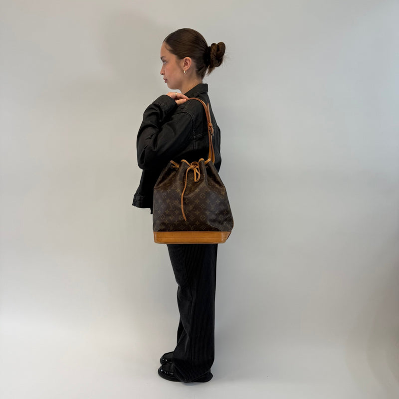 Sac Noé large shoulder bag