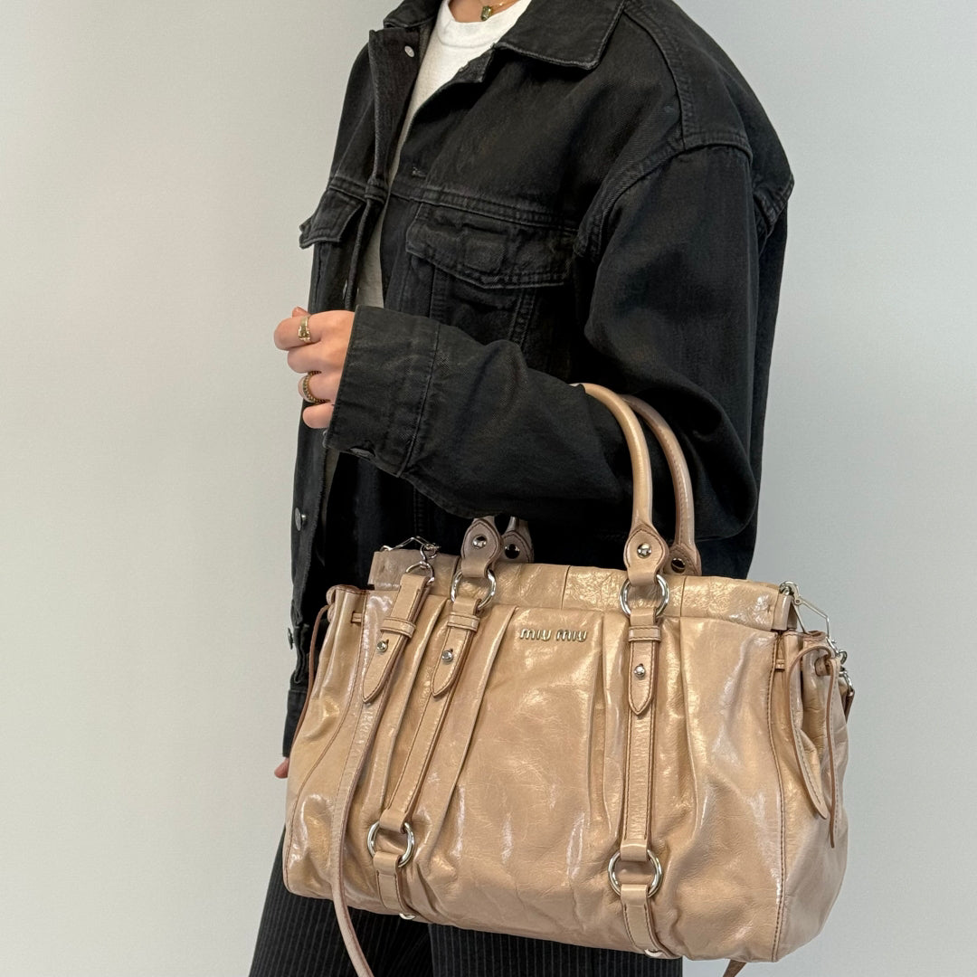 Miu Miu Handtasche Vitello Lux