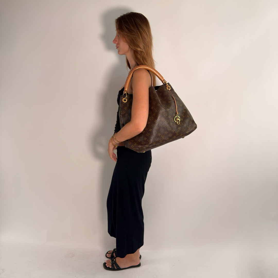 Louis Vuitton Handtasche Artsy MM