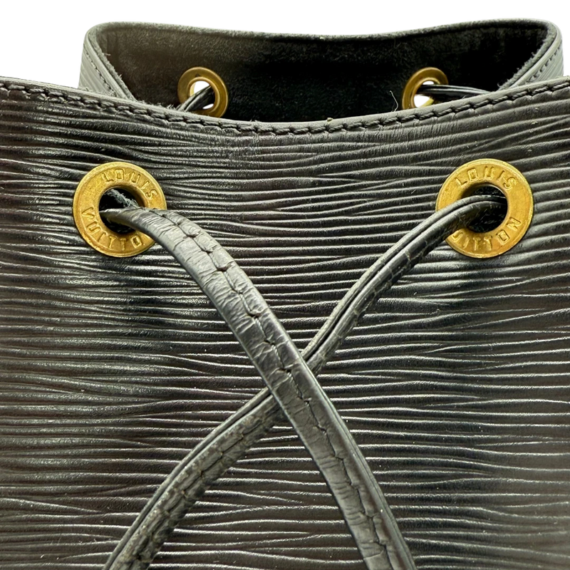 Louis Vuitton Schultertasche Sac Noé petit Epi