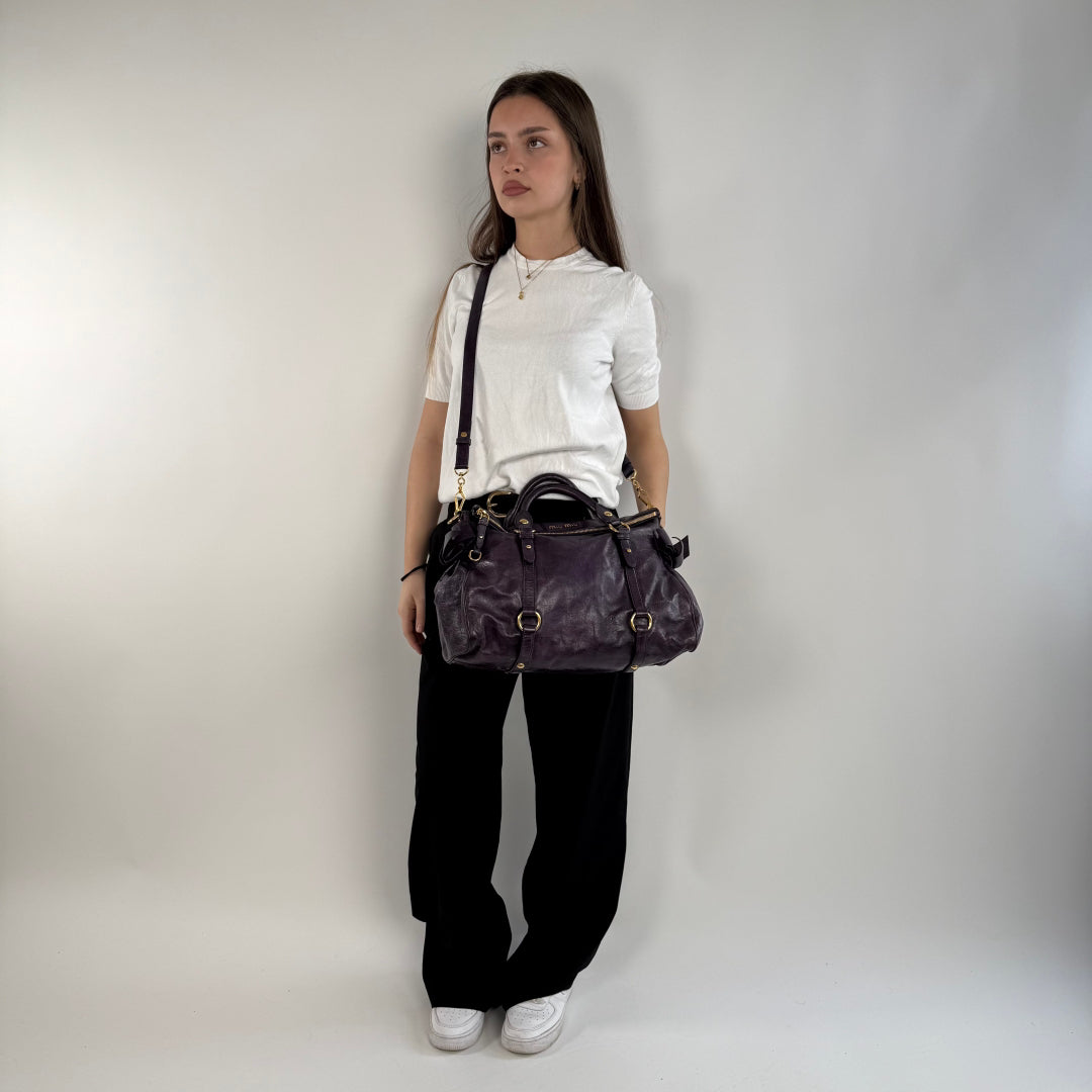 Miu Miu Handtasche Vitello Satchel lila