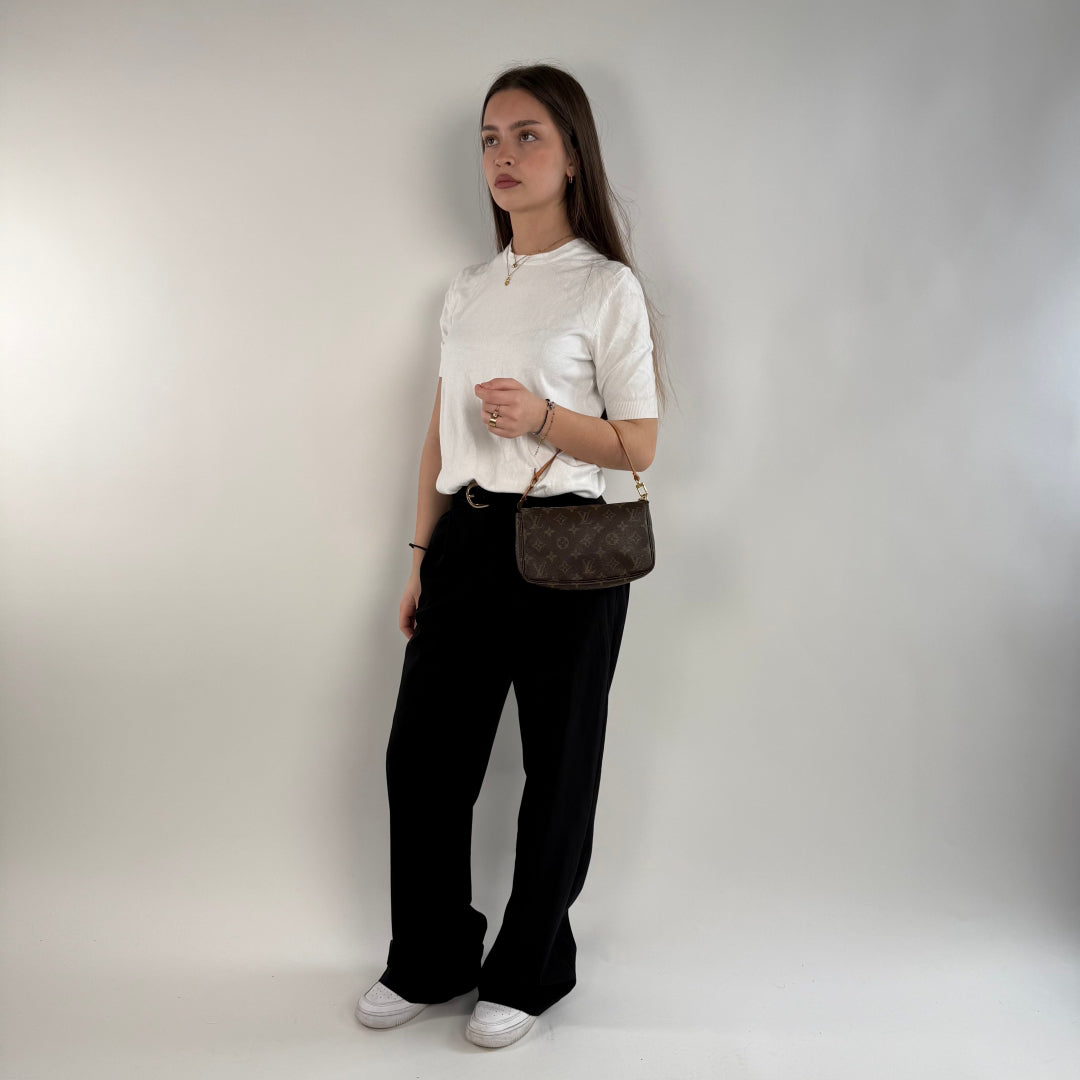 Louis Vuitton Pochette Accessories monogram brown