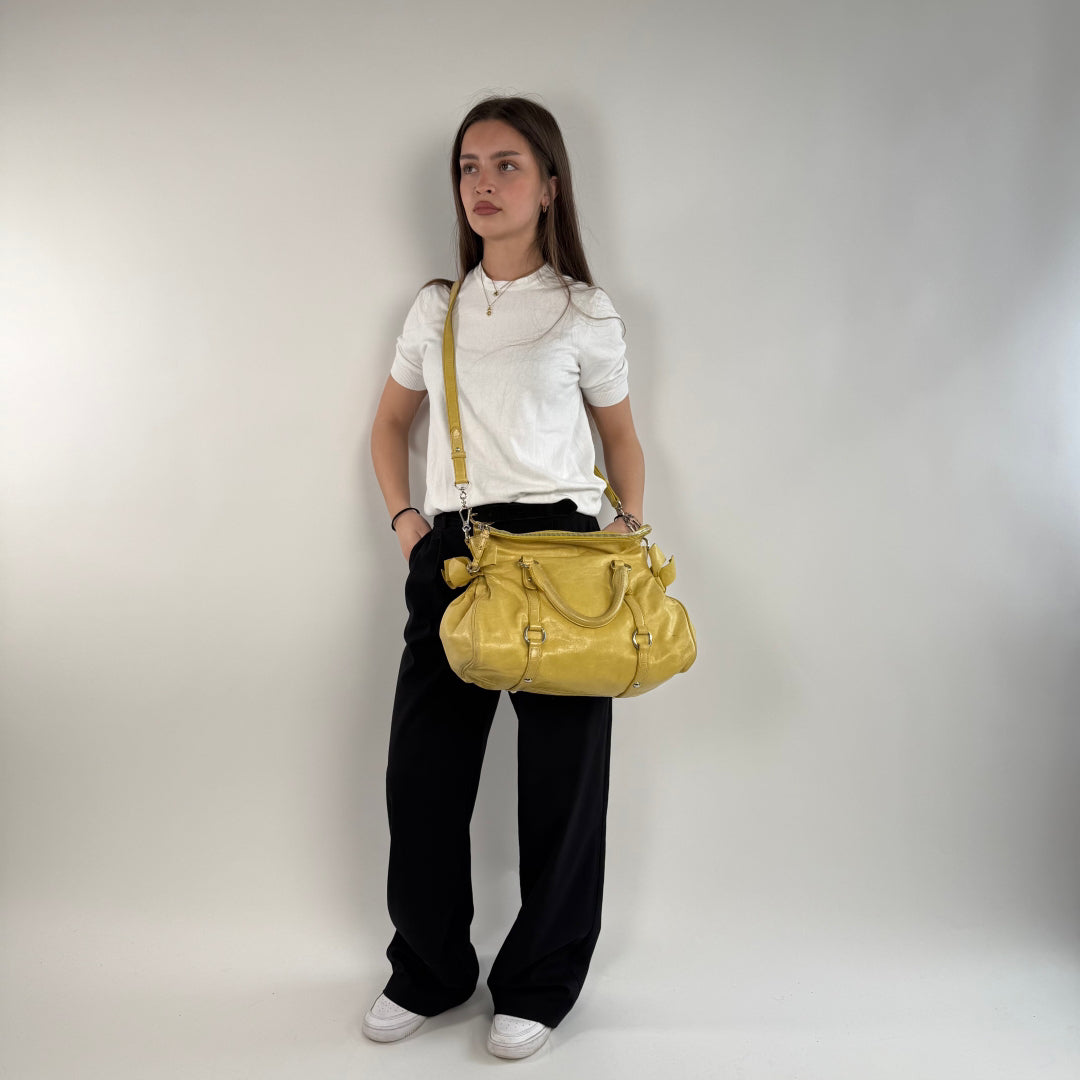 Miu Miu Handtasche Vitello Satchel gelb