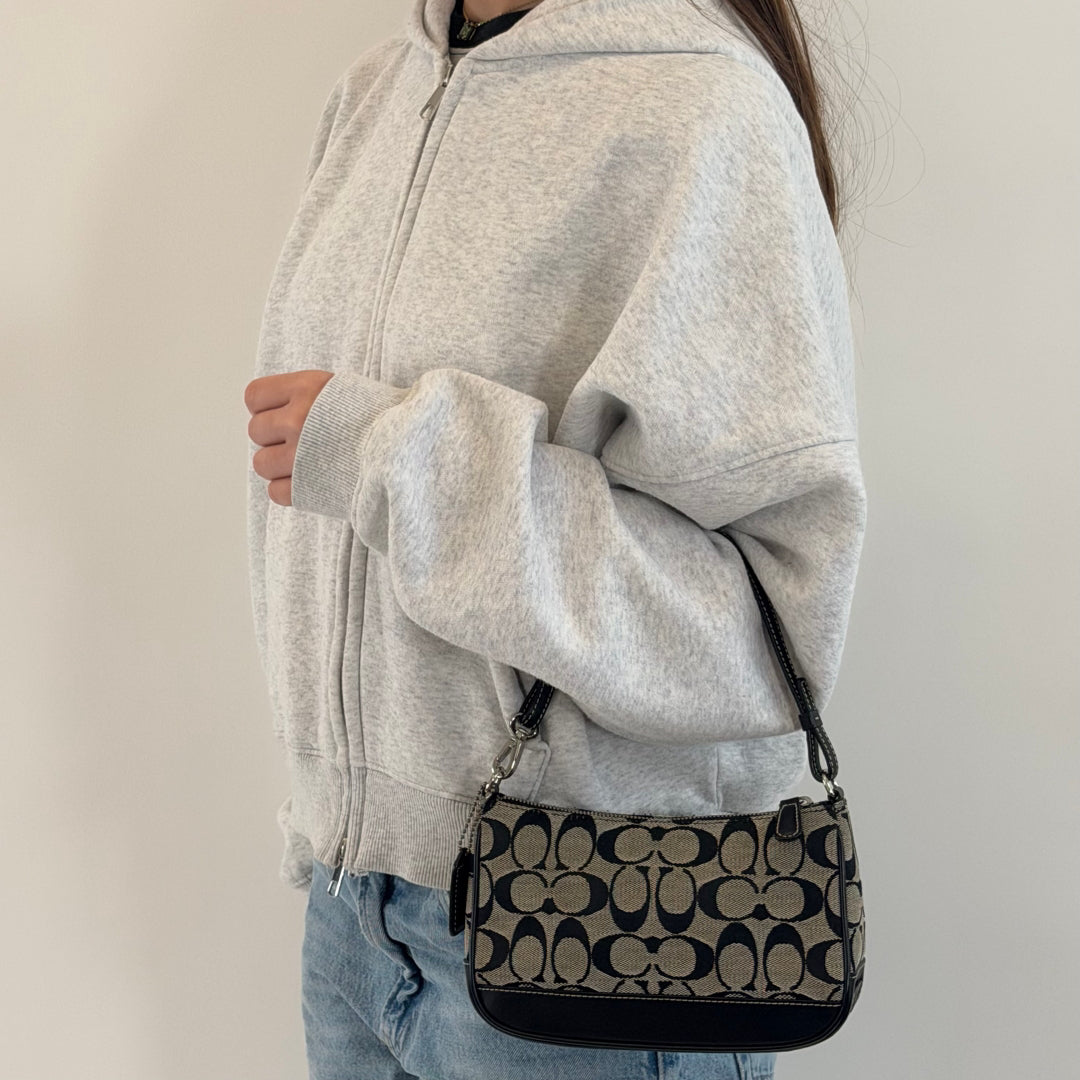 Coach Pochette Signature