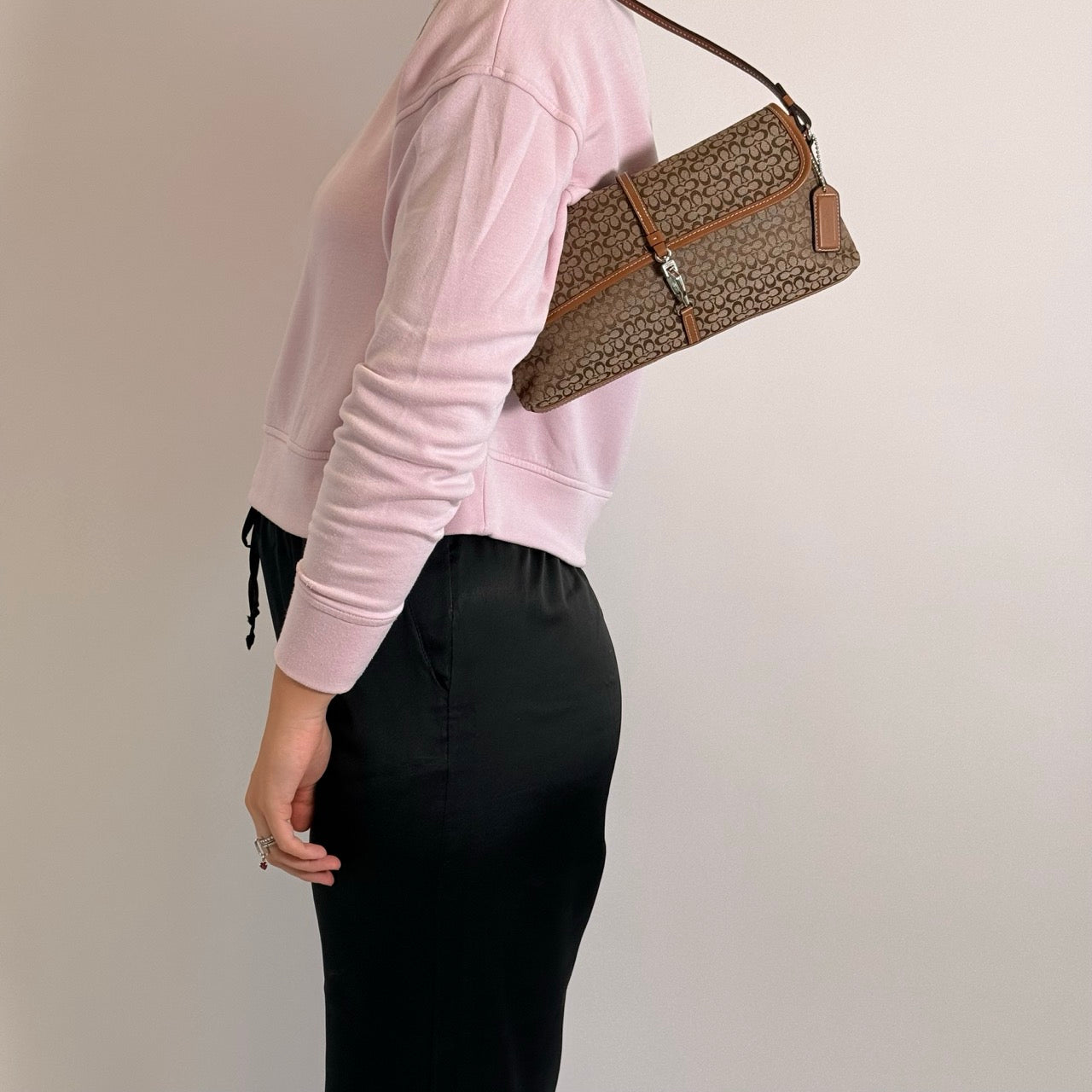 Coach Pochette Soho Mini Signature