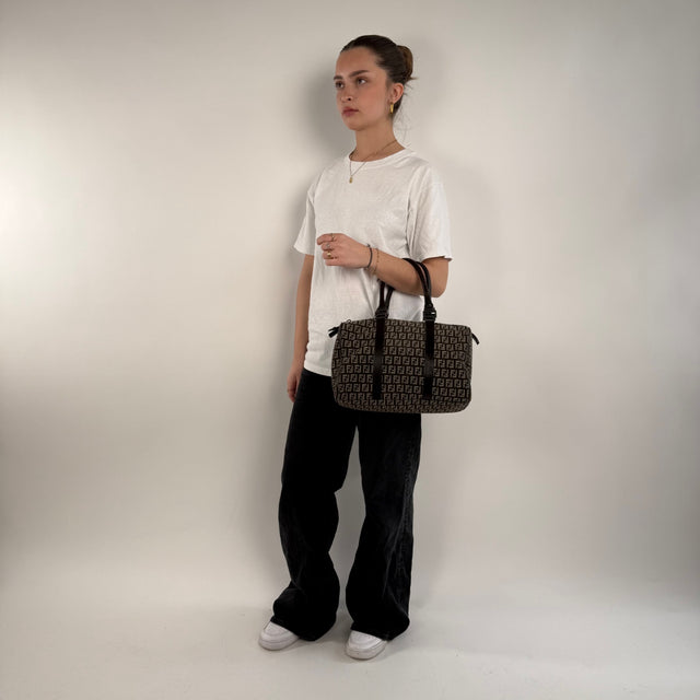 Fendi Handtasche Bauletto 30 braun