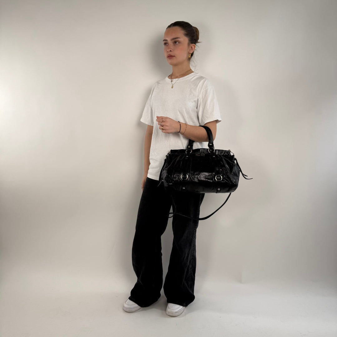 Miu Miu Handtasche Vitello Lux schwarz