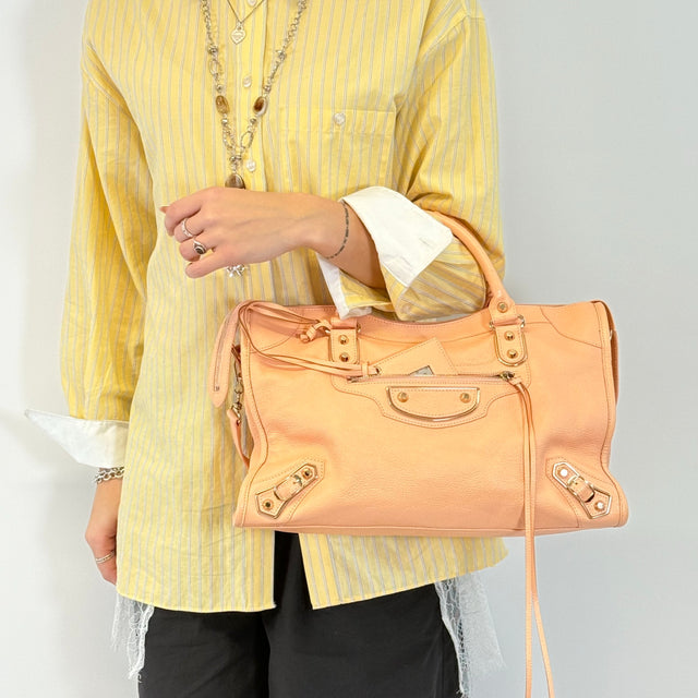 Classic City handbag medium