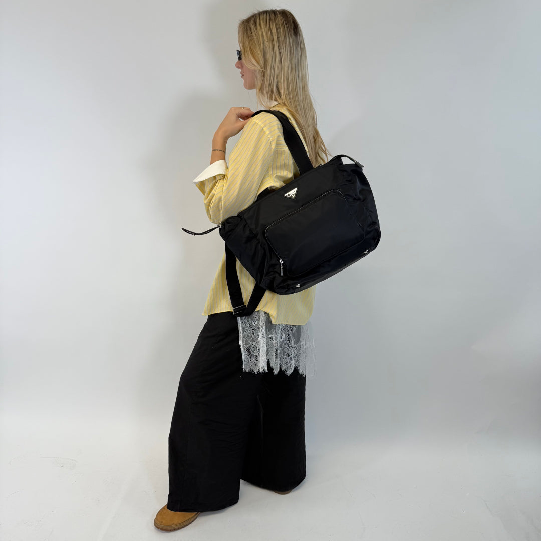 Prada Handtasche / Wickeltasche Re-Nylon
