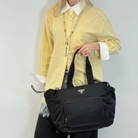 Prada Handtasche / Wickeltasche Re-Nylon