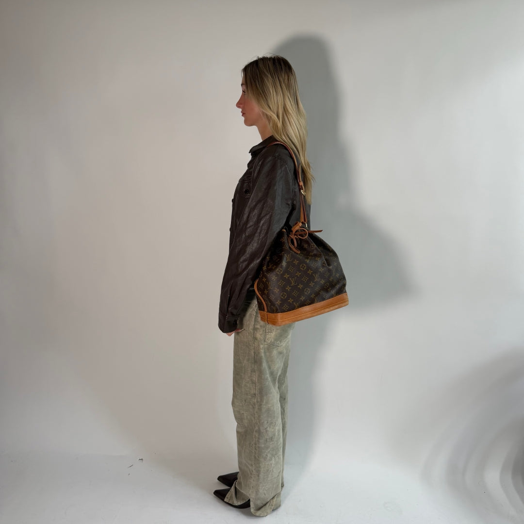 Louis Vuitton Sac Noé Grande Shoulder Bag