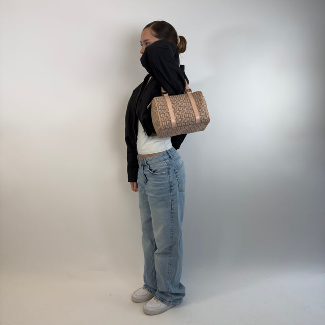 Fendi handbag Bauletto 25 pink & beige