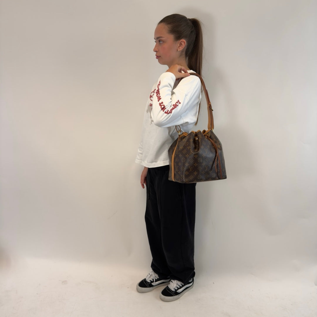 Louis Vuitton Schultertasche Sac Noé petit