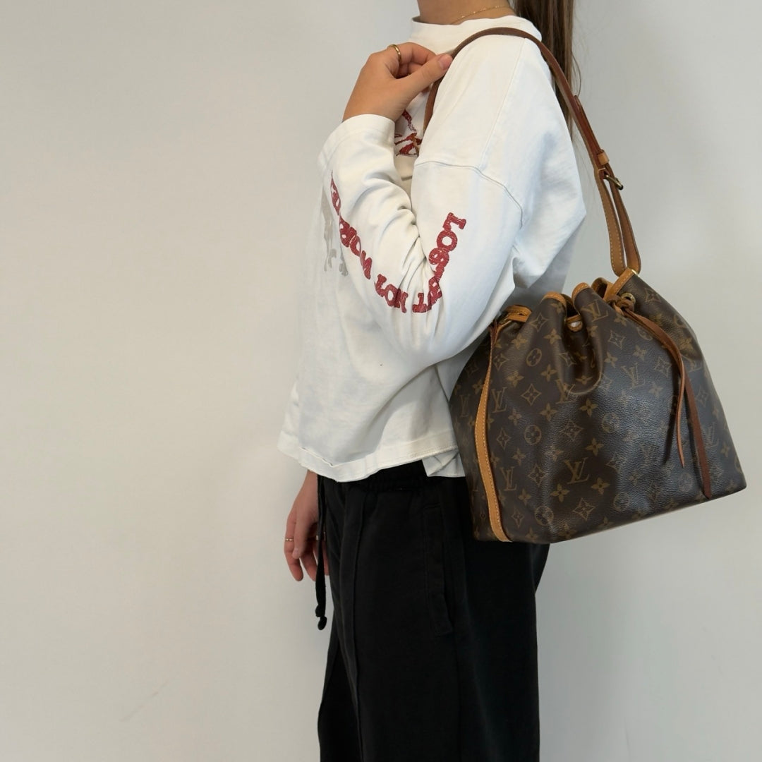 Louis Vuitton Schultertasche Sac Noé petit