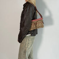 Coach Signature Shoulder Bag