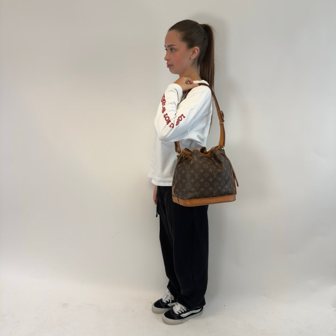 Louis Vuitton Schultertasche Sac Noé petit