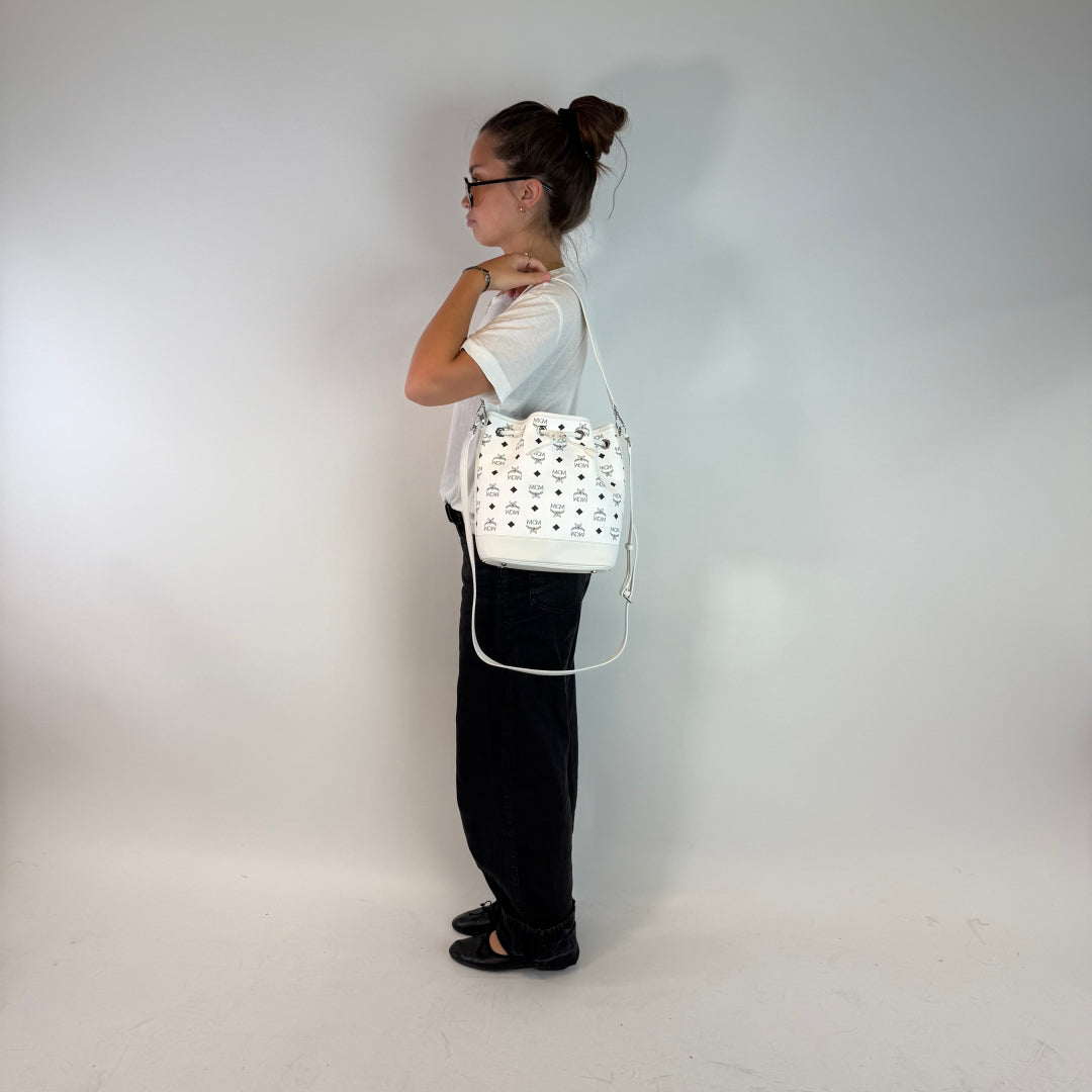 MCM Handtasche Dessau Bucket